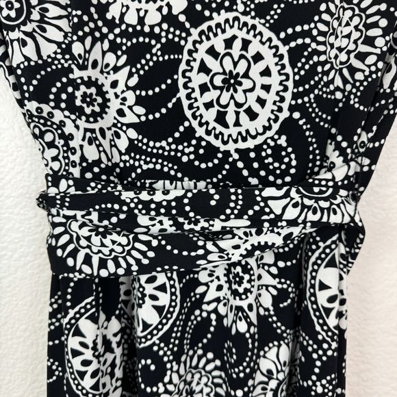 Harold’s Floral Mandala Midi Wrap Dress 3/4 Sleeve Black White 0 - Picture 11 of 16